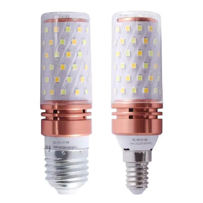 Skandinavische Stehlampe aus Massivholz mit Stoffschirm für Wohnzimmer