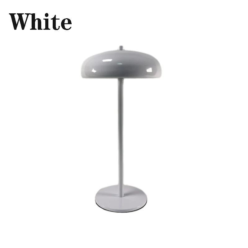 Nordische Akku-Touch-Tischlampe aus Metall für Café und Nachttisch