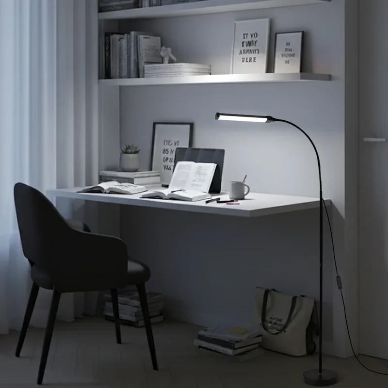 Dimmbare LED Stehlampe mit USB-Anschluss für Wohnzimmer und Schlafzimmer
