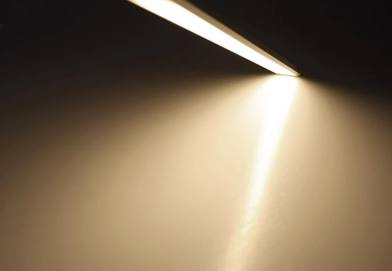 LED Unterbauleuchte 60cm, 230V, Direktbetrieb, Warmweiß/Neutralweiß, Aluminium-Gehäuse, 10W, Nicht Dimmbar, IP20, Inkl. 1,5m Kabel und Stecker