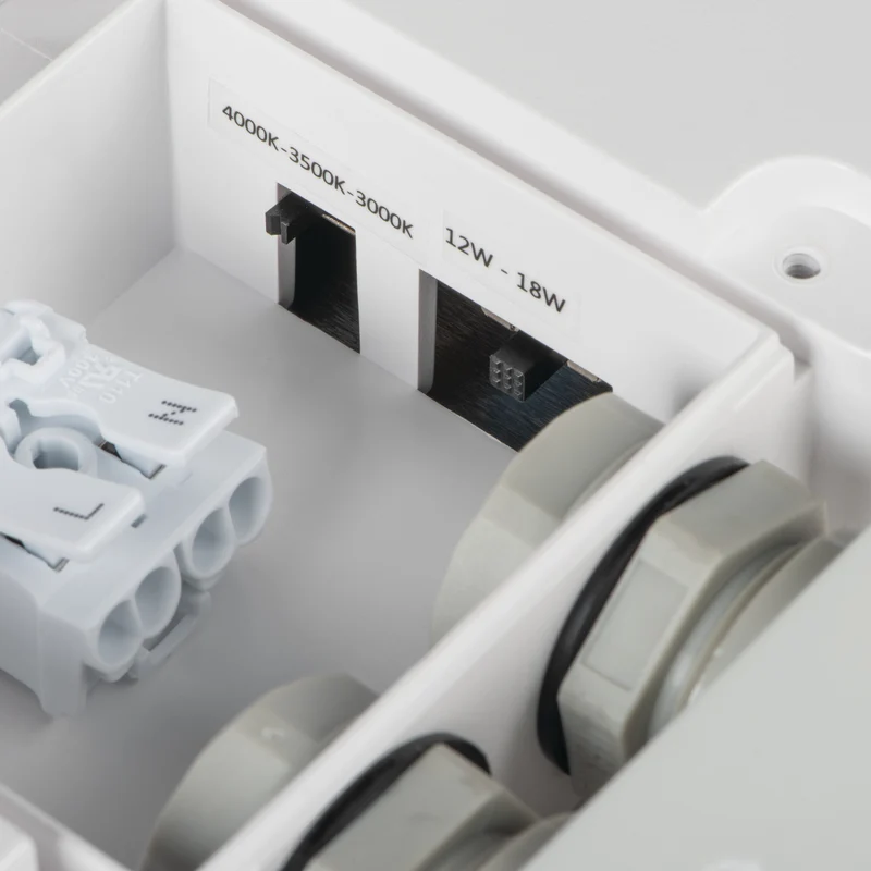 LED- Deckenleuchte mit oder ohne Bewegungssensor IP65 12/18 Watt oder 24/30 Watt