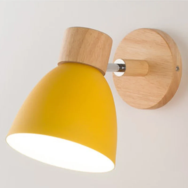 Nordische Holz Wandleuchte mit verstellbarem Kopf für Schlafzimmer und Wohnzimmer