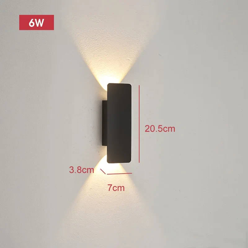 Moderne LED Streifen Wandleuchte für Außen und Schlafzimmer Interieur