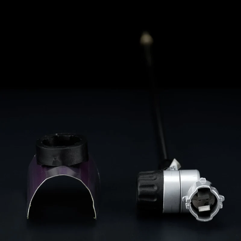 Ivela / Alive 12V Schienenstrahler GU5,3 – Jack Adapter – NV Track Spot – Rarität / Ersatzleuchte