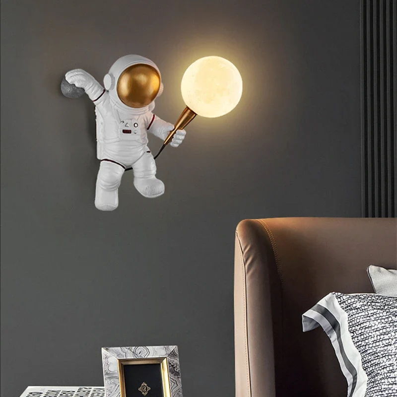 Astronaut Mond LED Wandleuchte für Kinderzimmer und Spielzimmer