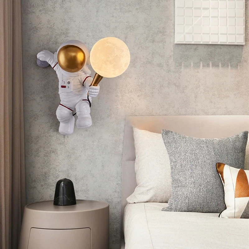 Astronaut Mond LED Wandleuchte für Kinderzimmer und Spielzimmer