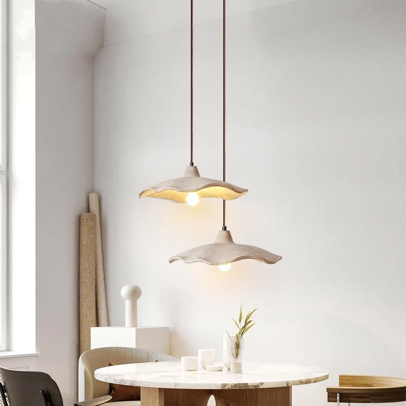 Wabi-Sabi Creme Pendelleuchte für Minimalistische Restaurants und Schlafzimmer
