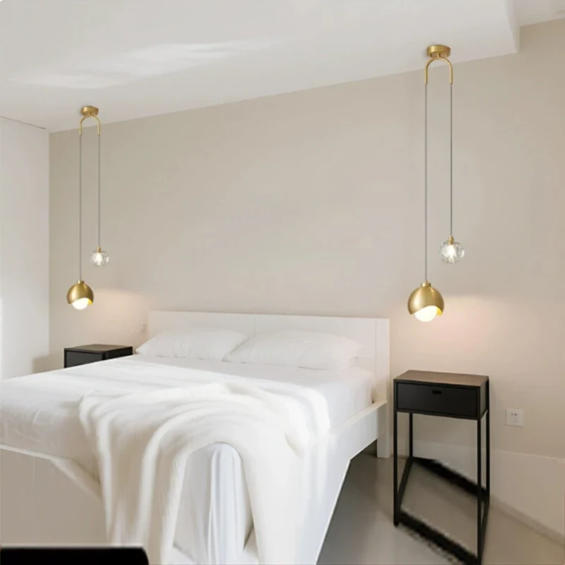Moderne Glaskugel Pendelleuchte für Schlafzimmer und Esszimmer