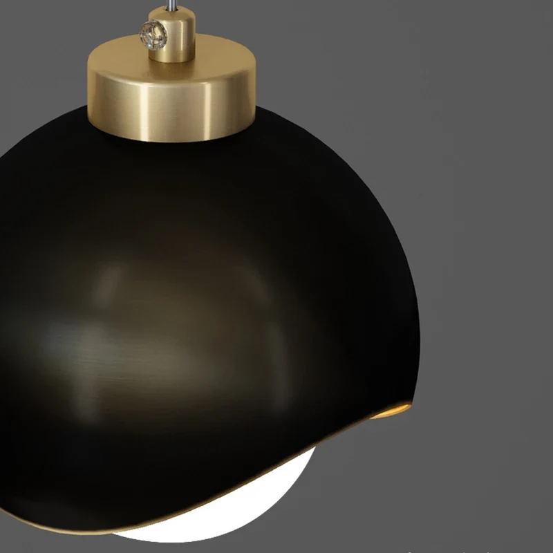 Moderne Glaskugel Pendelleuchte für Schlafzimmer und Esszimmer