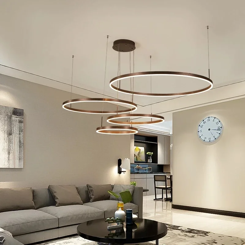 Moderner LED Ring Kronleuchter Gebürstetes Gold und Schwarz für Elegantes Esszimmer