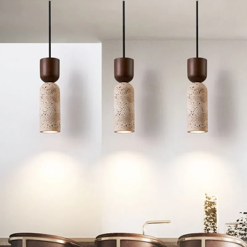Wabi-Sabi Pendelleuchte für Boutique Hotels und Schlafzimmer Ambiente