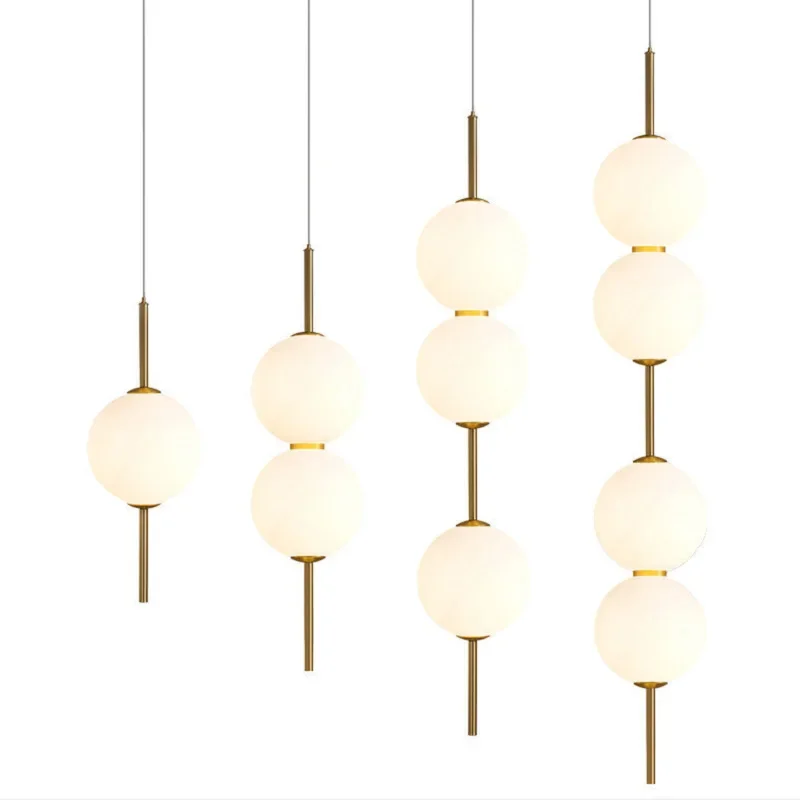 Moderne Glaskugel Pendelleuchte für Schlafzimmer und Eingangsbereich Deko