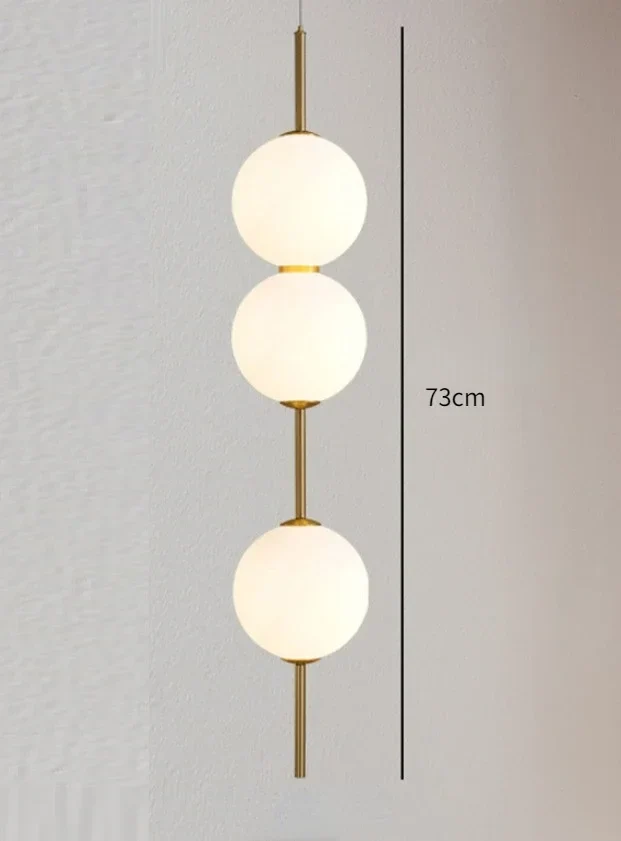Moderne Glaskugel Pendelleuchte für Schlafzimmer und Eingangsbereich Deko
