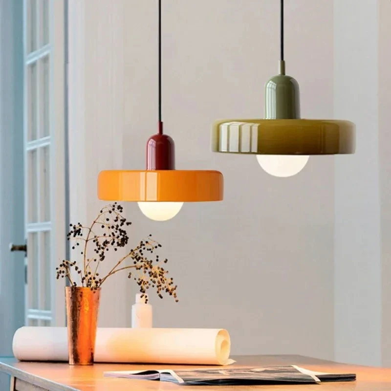 Bauhaus Glas Pendelleuchte Kronleuchter Zeitlos für Stilvolles Esszimmer und Café