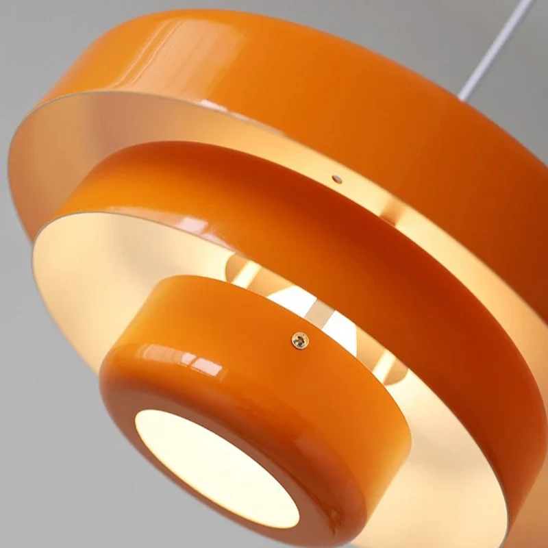 Mid-Century Orange Pendelleuchte Retro für Restaurants und Modernes Interieur