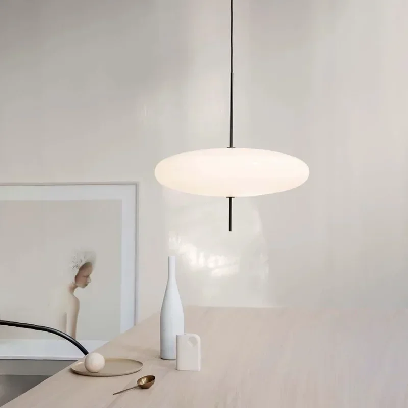 Moderner Nordischer Untertassen Pendelleuchte für Wohnzimmer und Café