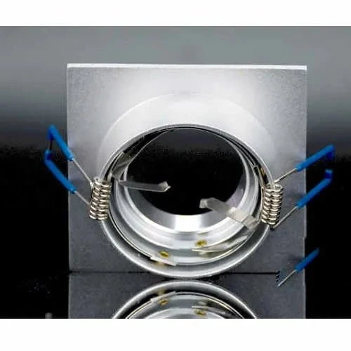 Einbaustrahler eckig 89 × 89 mm – Klickverschluss – geperlt – ohne Sprengring – Aluminium