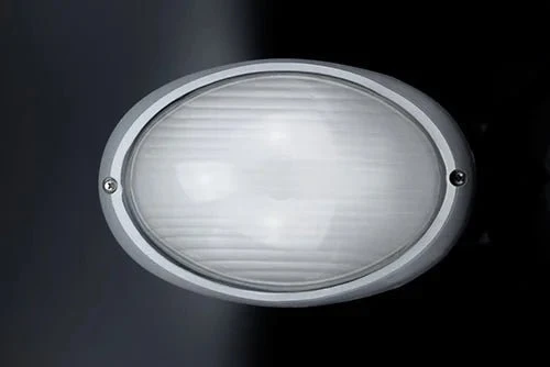 Ovale Außen- & Balkonleuchte grau – Aluminiumguss, E27, IP54