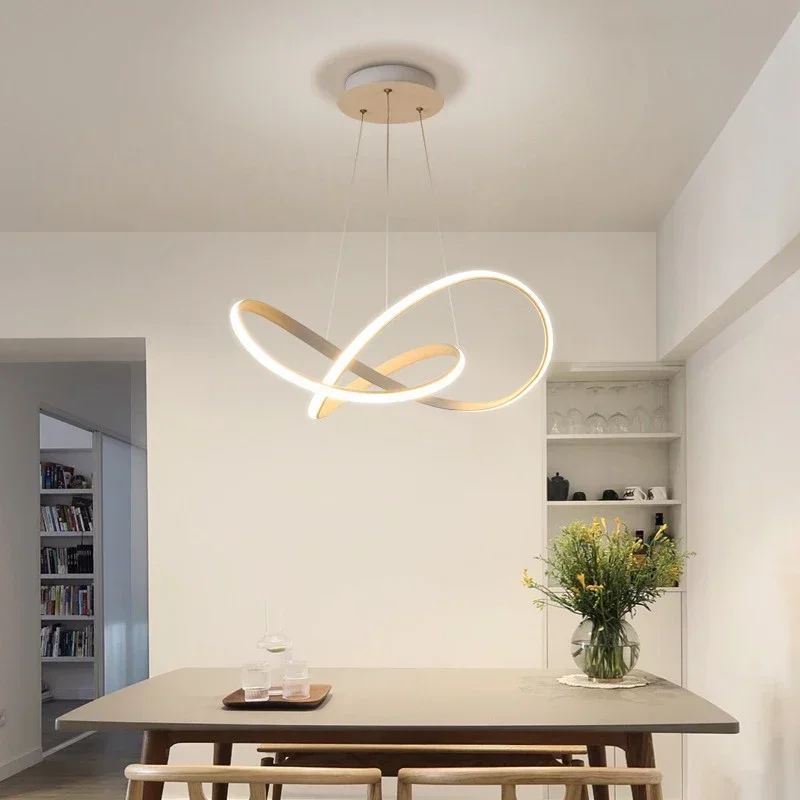 Modernes LED Pendelleuchte Oval für Esszimmer Restaurant und Hotel Lobby