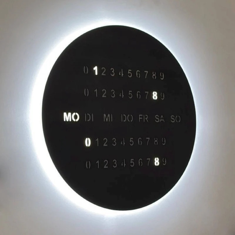 Wandleuchte "Blade 'o clock"