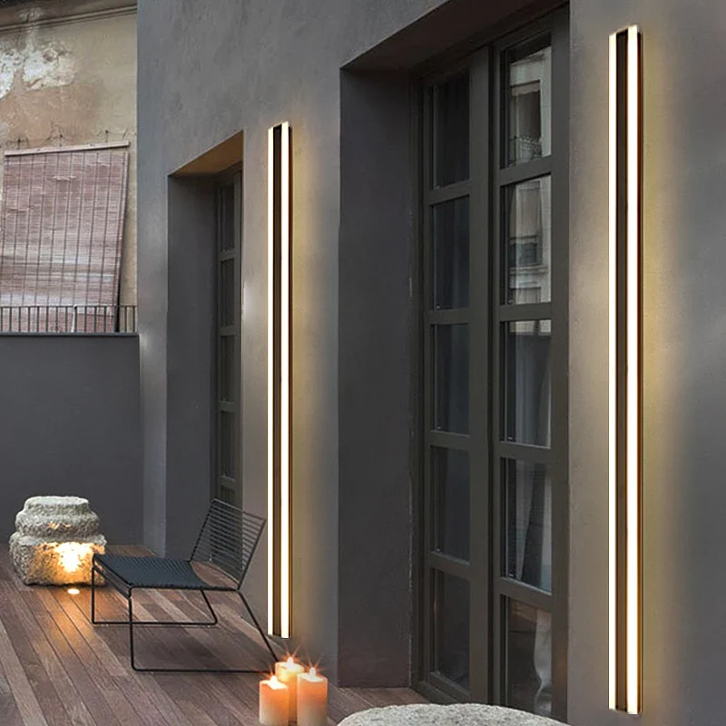 Moderne Lineare LED Außenwandleuchte für Garten und Veranda