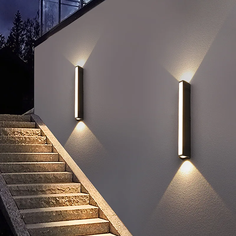 Moderne LED Lineare Außenwandleuchte für Garten und Veranda