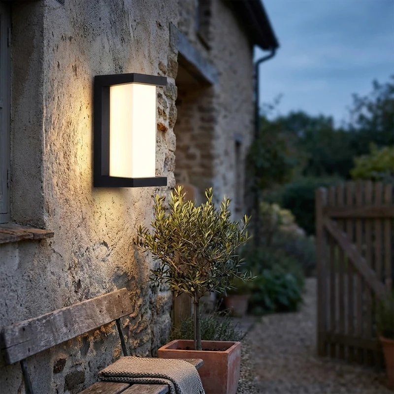 Moderne Quadratische LED Wandleuchte für minimalistischen Außen und Innenbereich
