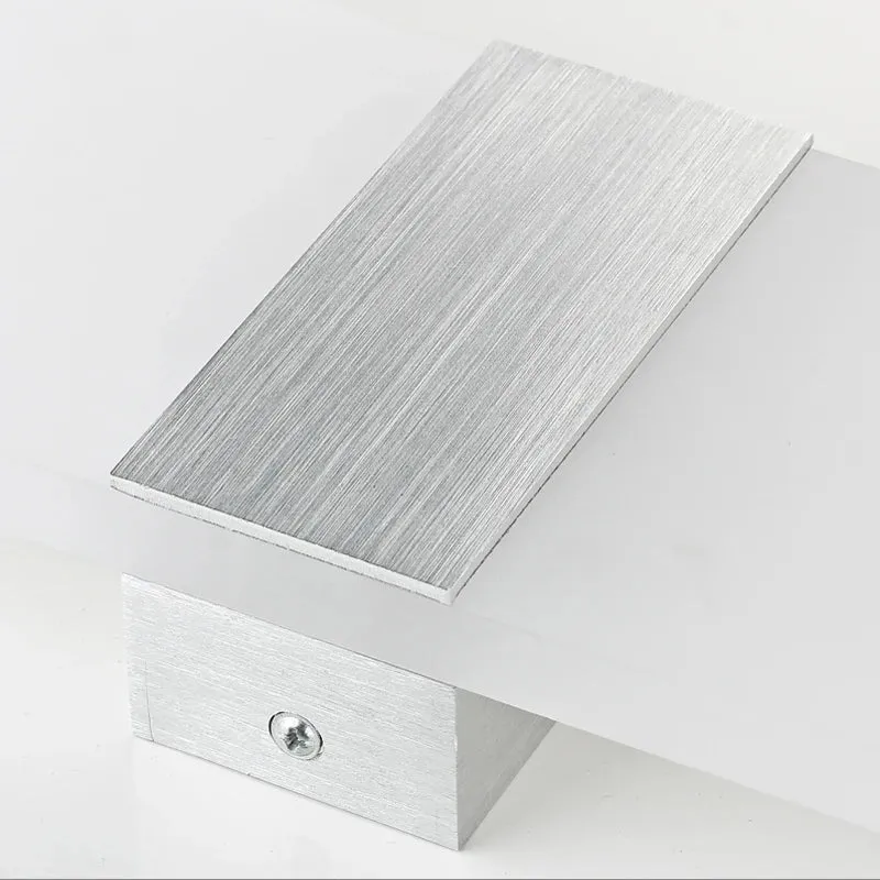 Moderne LED Wandleuchte Dimmbar Warmweiß für Schlafzimmer und Flur
