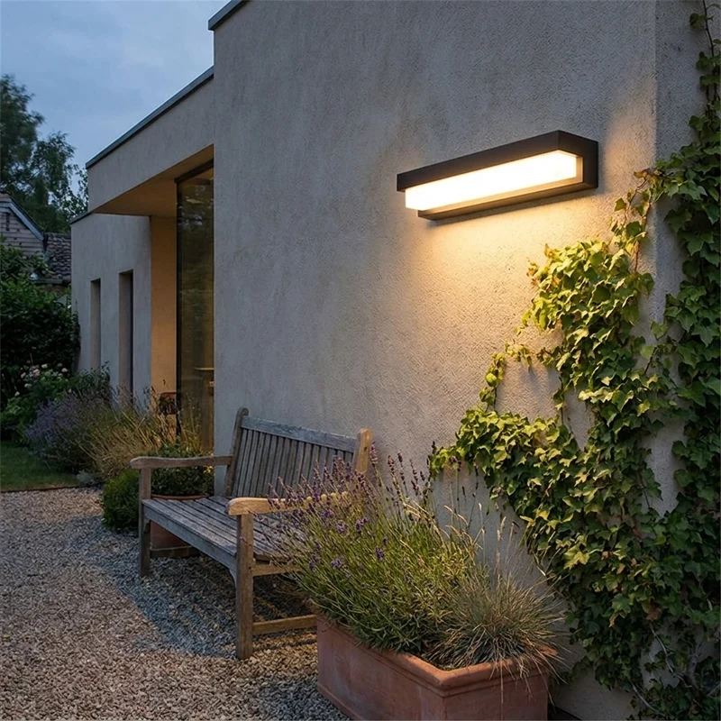 Moderne LED Wandleuchte Weiß für Wohnzimmer, Schlafzimmer und Flur