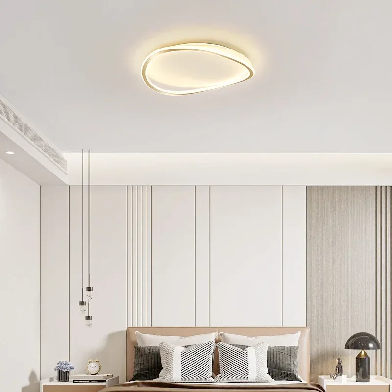 Moderner LED Decken Kronleuchter Schlicht für Wohnzimmer und Esszimmer Alltäglich