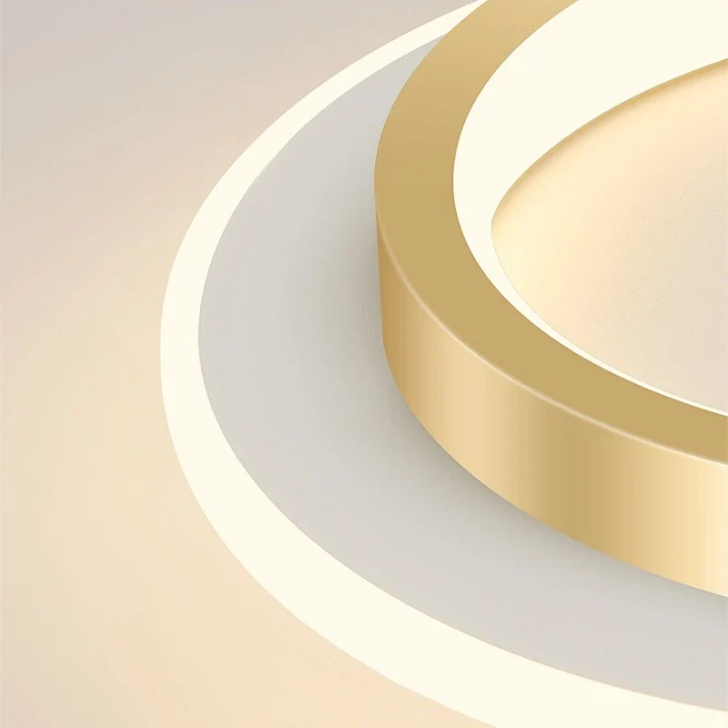 Moderne Gold Metall LED Deckenleuchte für Flur Korridor und Treppenhaus