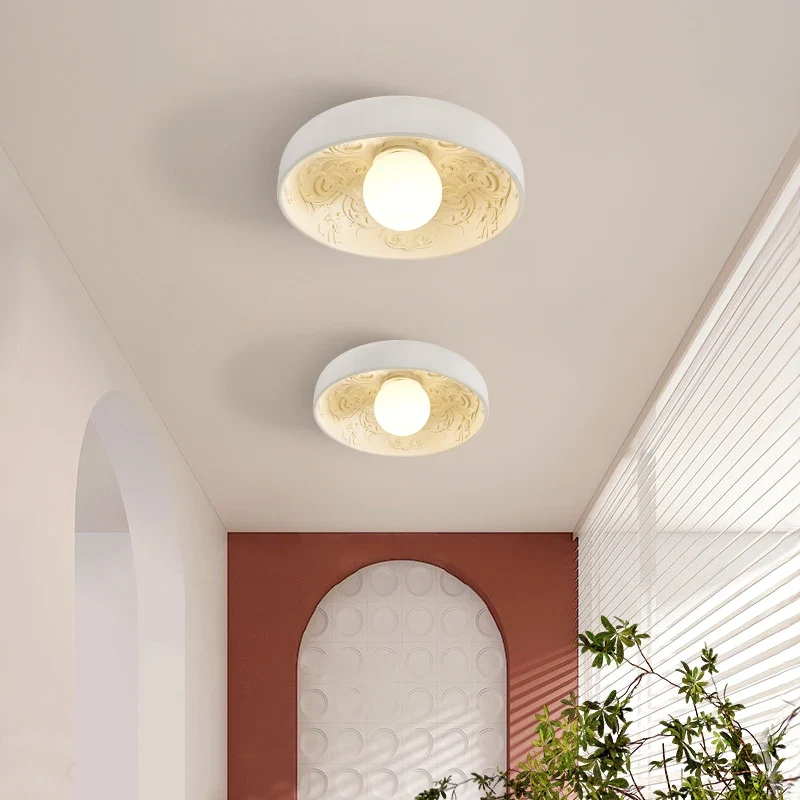 Française Creme Deckenleuchte mit PVC und Schnitzdekor für Schlafzimmer und Flur