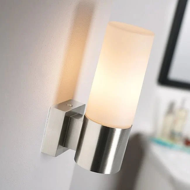 Nordlux Tangens Bad- & Spiegelleuchte E14 IP44 – Stahl gebürstet – Opalglas – dimmbar