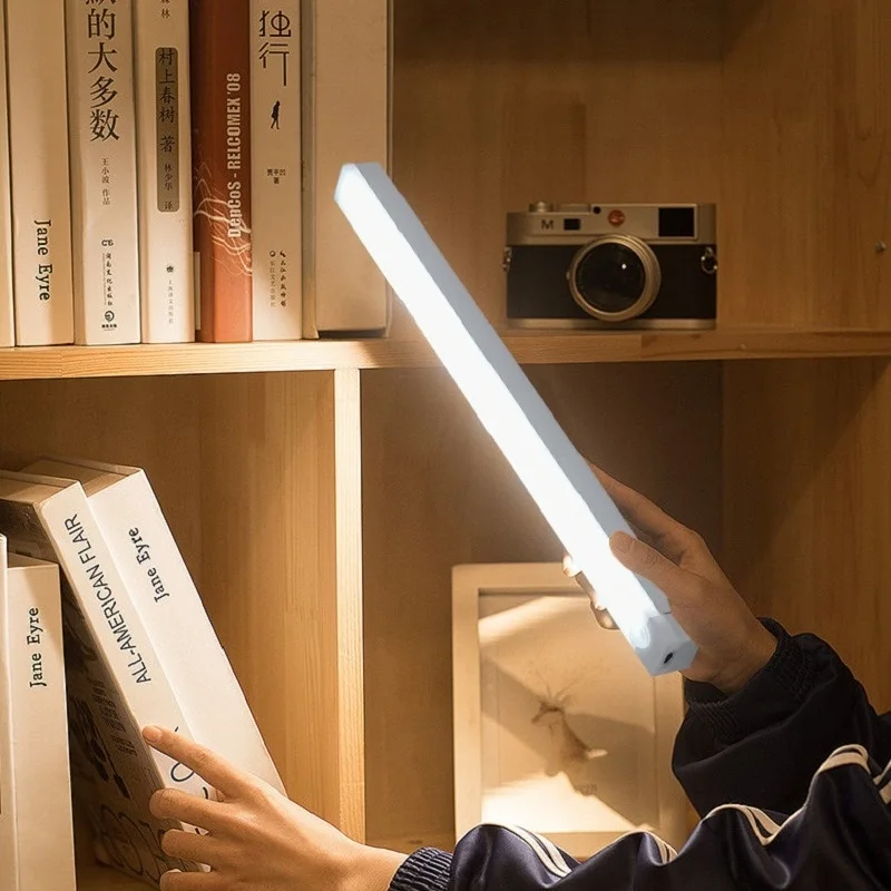 Tragbare Bewegungsmelder LED Lichtleiste für Küche und Kleiderschrank