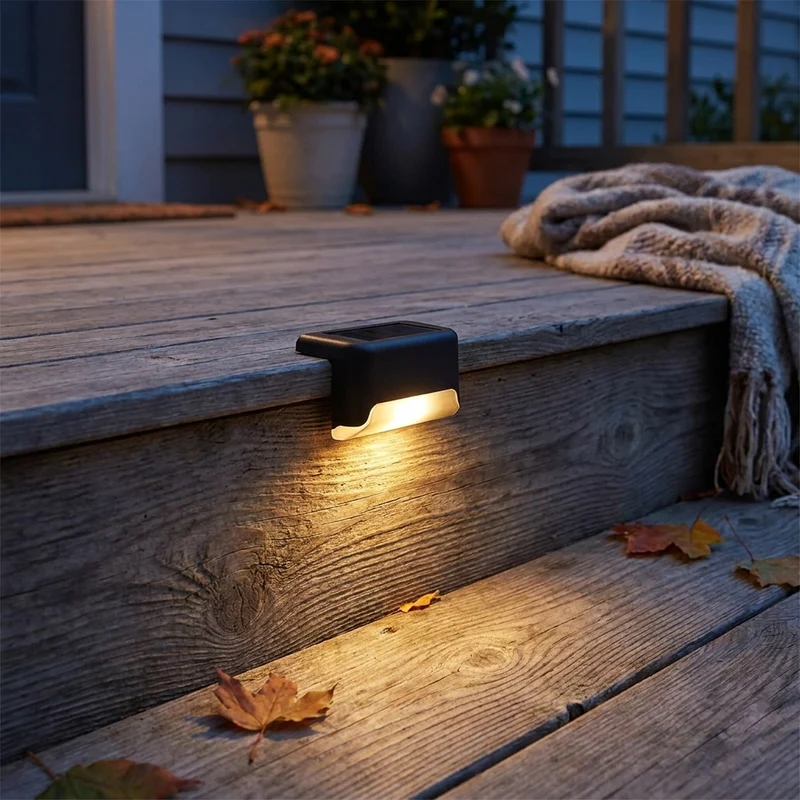 Moderne Solar LED Stufenleuchte für Gartentreppe und Außenweg