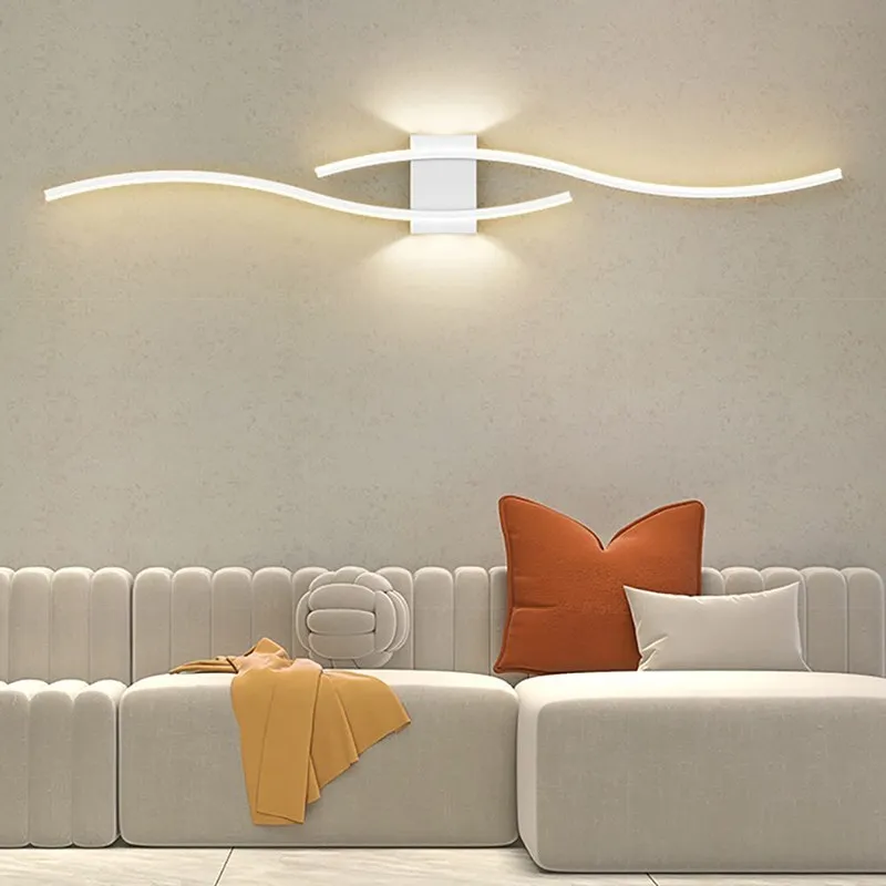 Moderne LED Streifen Wandleuchte für Wohnzimmer und Schlafzimmer