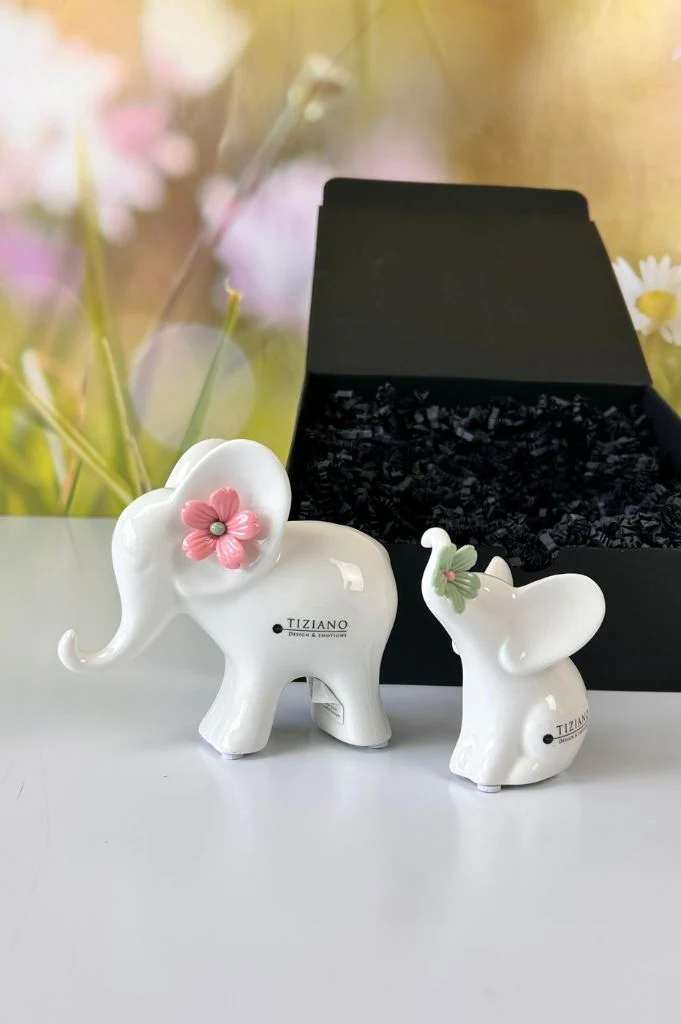 Geschenkbox Elefanten Leon mit Blume