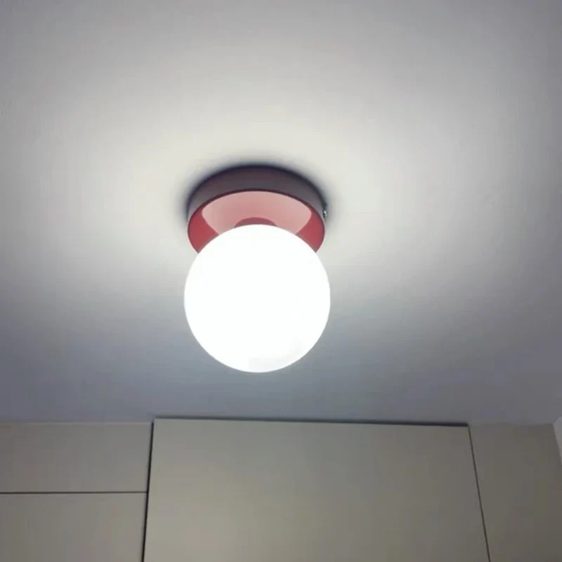 Moderne Nordische Wandleuchte für minimalistische Wohnräume