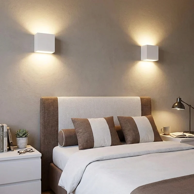 Moderne Aluminium Würfel LED Wandleuchte für Schlafzimmer und Wohnzimmer