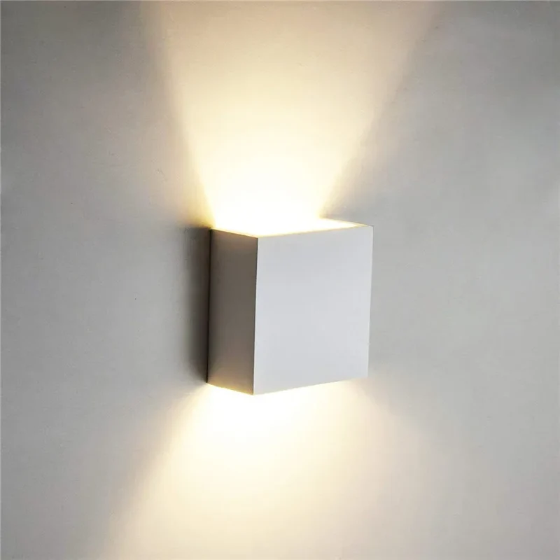 Moderne Aluminium Würfel LED Wandleuchte für Schlafzimmer und Wohnzimmer