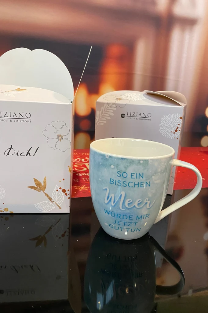 Würfelbox Für Dich Tasse mit Schrift So ein bisschen Meer