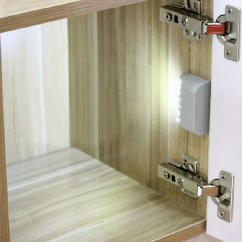 Kabellose LED Bewegungsmelder Leuchte für Schränke und Kleiderschränke