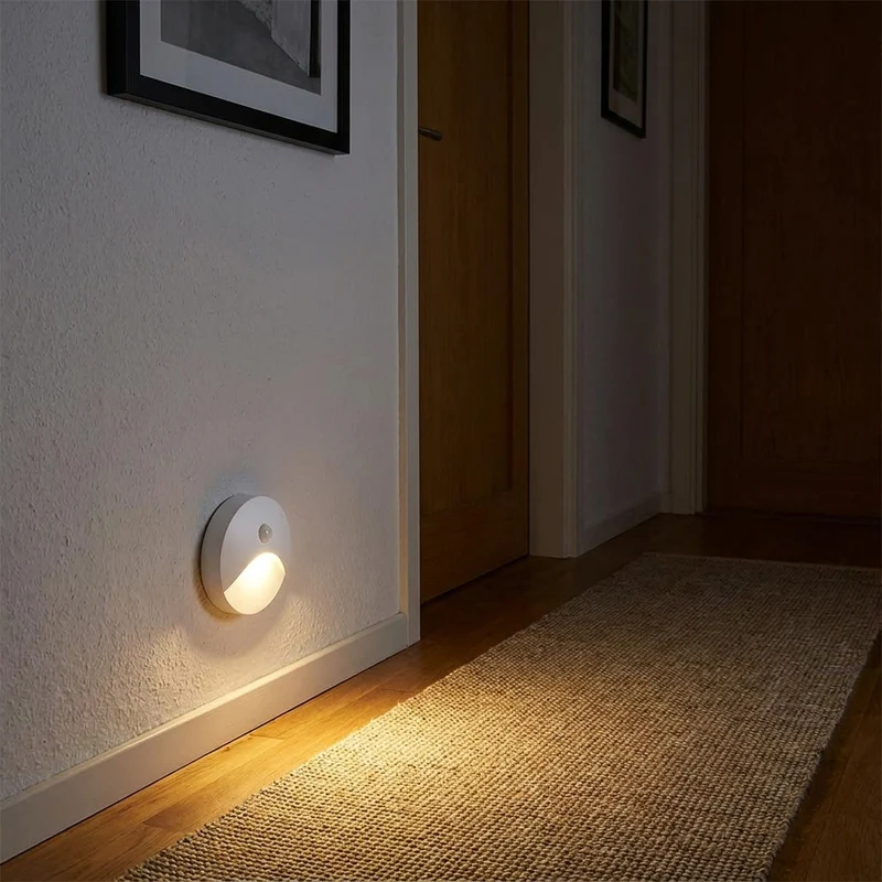 Moderne LED Einbaustufenleuchte mit Bewegungsmelder für Treppe Innen und Außen