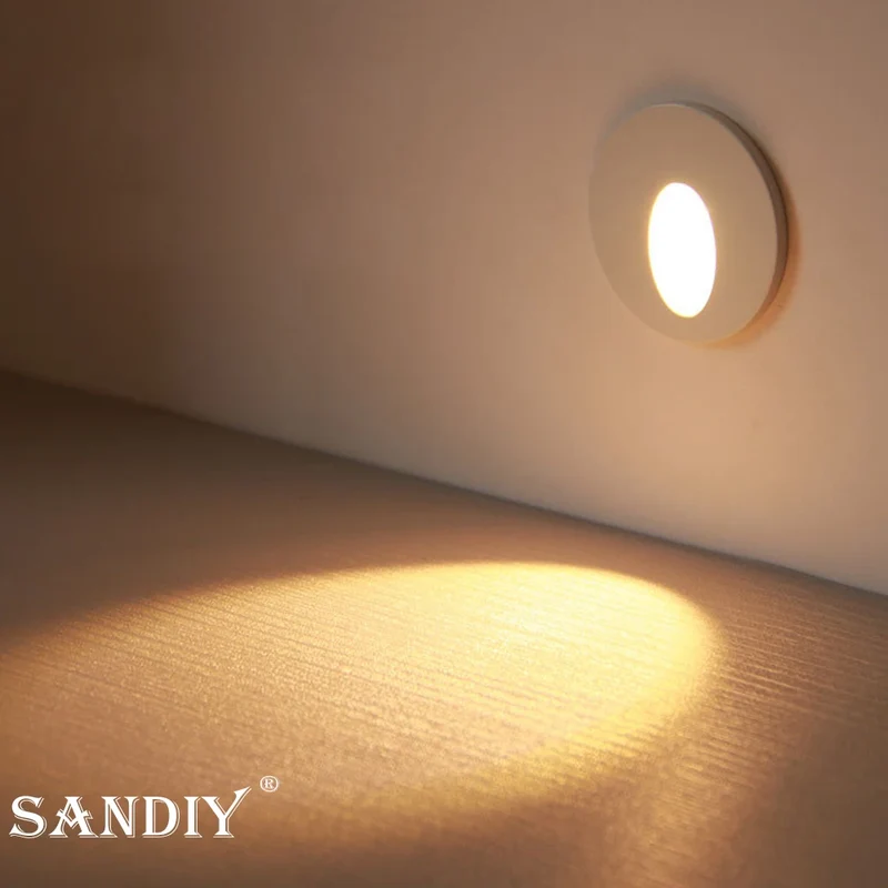 Moderne LED Einbaustufenleuchte mit Bewegungsmelder für Treppe Innen und Außen