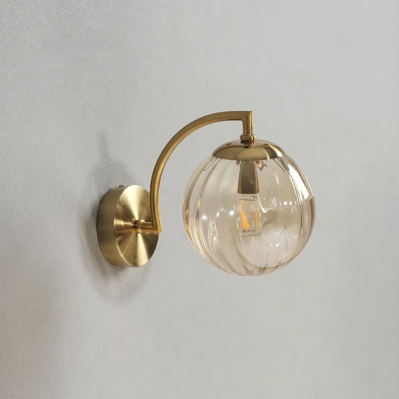 Moderne LED Farbglas Wandleuchte für Wohnzimmer und Schlafzimmer