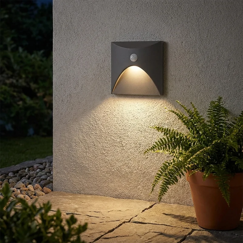 Moderne LED Stufenleuchte mit Bewegungsmelder für Treppenhaus und Korridor