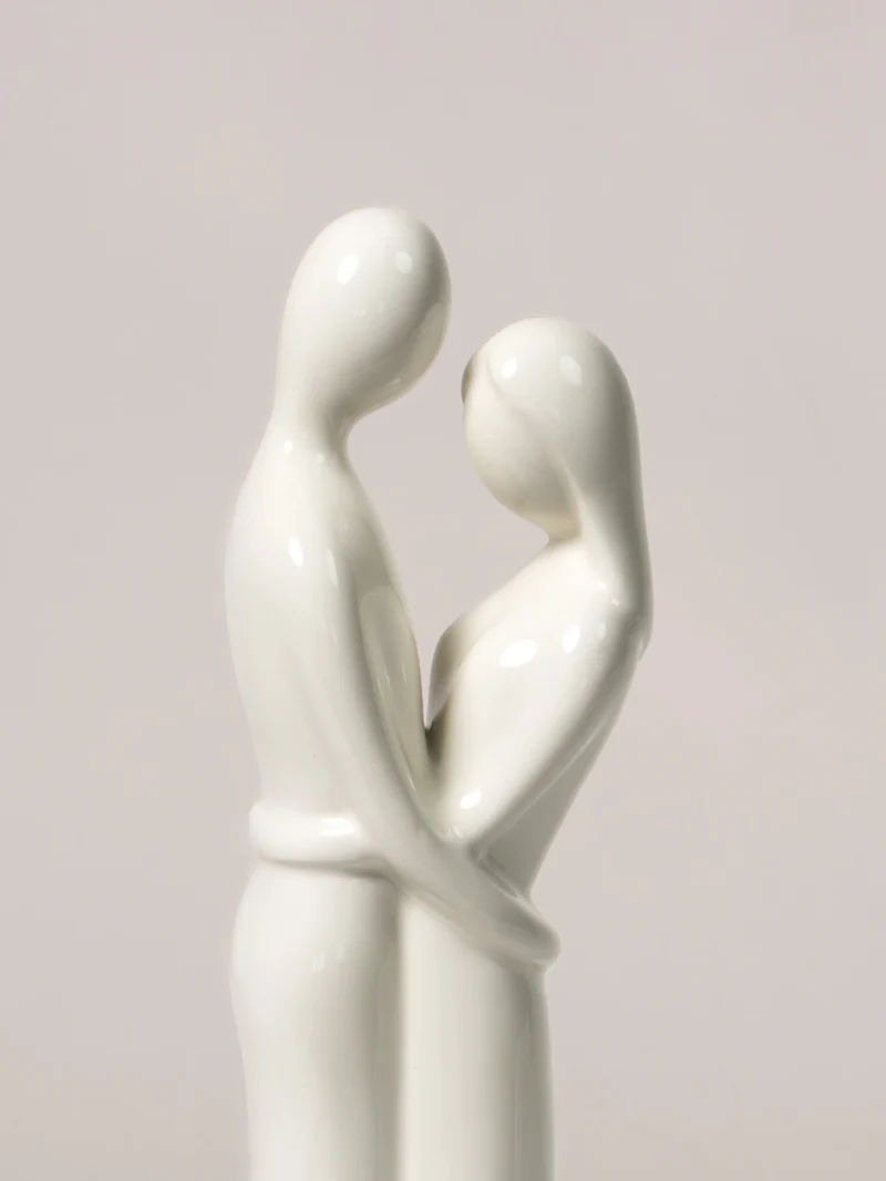 Figur Adelina creme-weiß