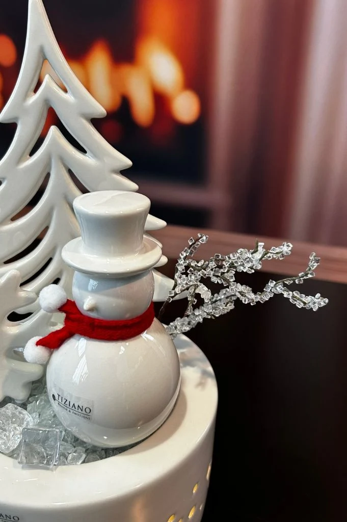 LED Base Stellata mit Schneemann Frosty oder Snowy