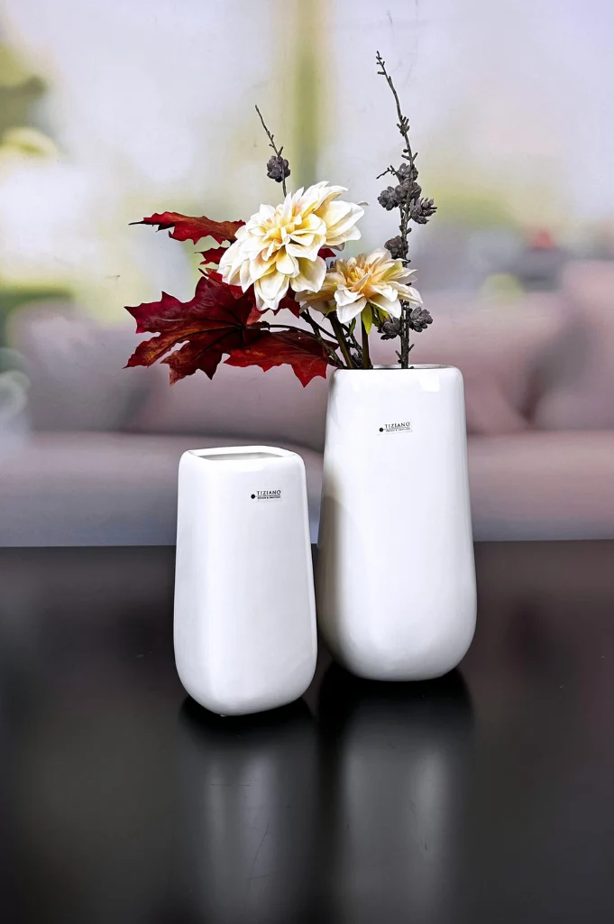 Vase Brezone creme-weiß