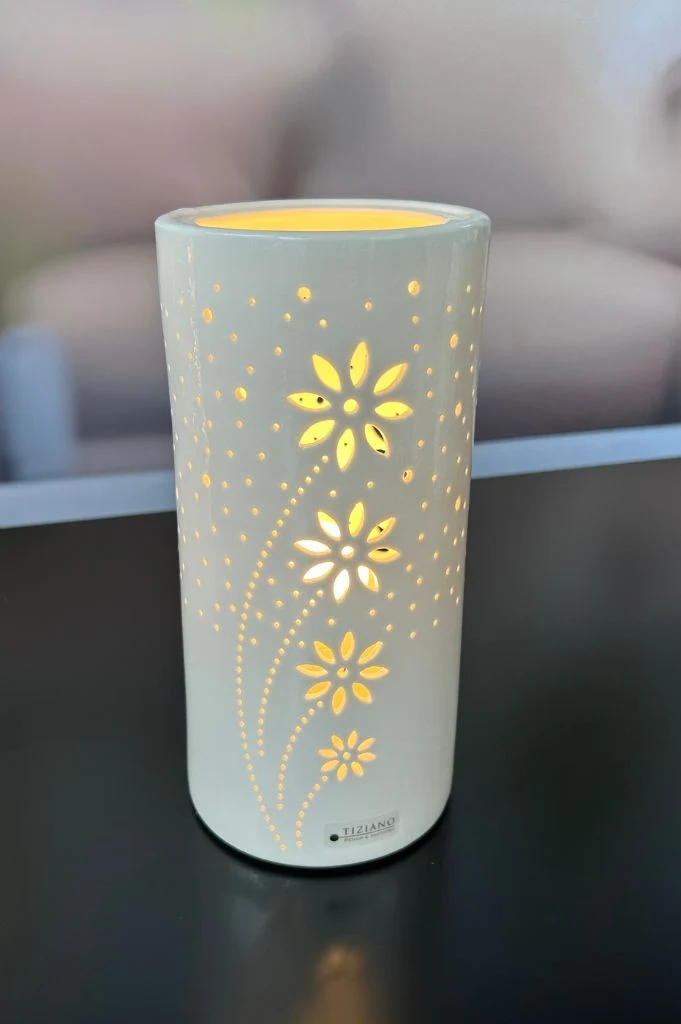 Lampe Tadino creme-weiß